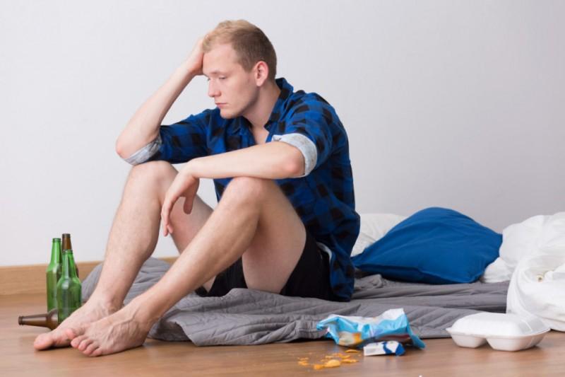 Похмельный синдром: быстрое избавление от похмелья в домашних условиях